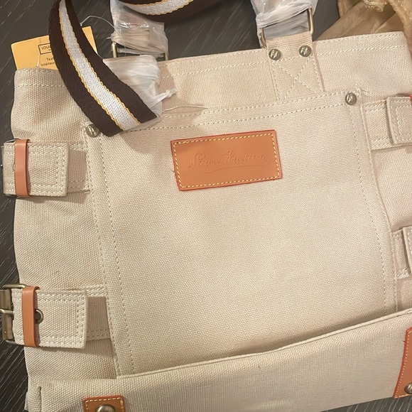 Louis Vuitton Globe Shopper Cabas PM Tote Bag
NWT - Picture 8 of 15